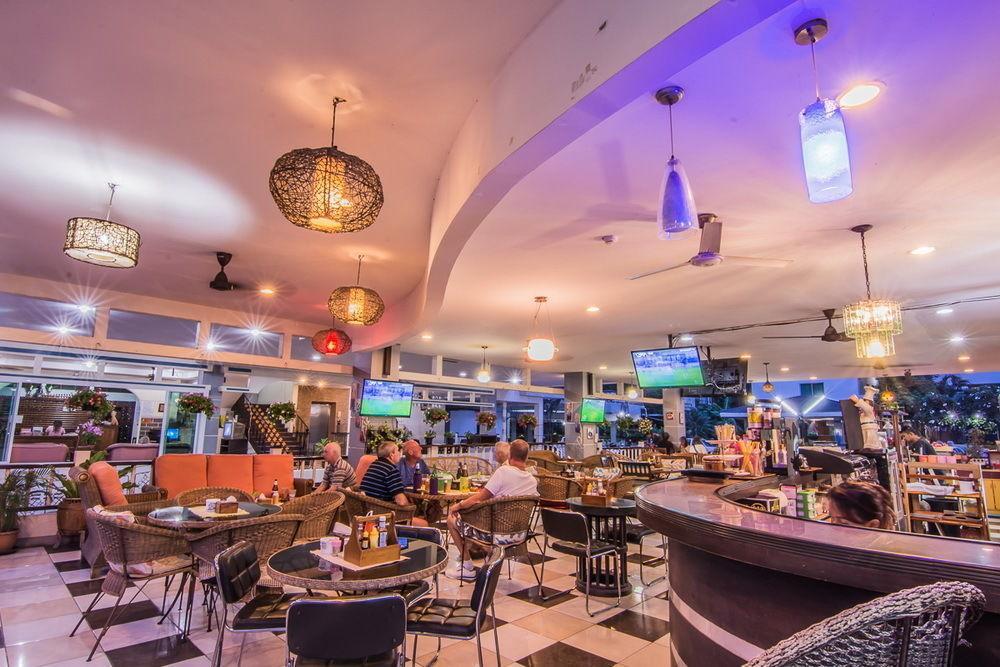 Sutus Court 3 Hotel Pattaya Exterior photo